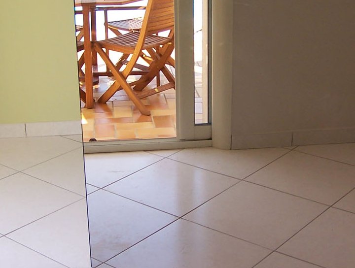 Habillage de bar - miroir teinté